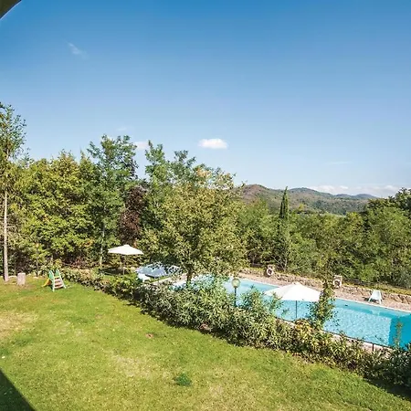 Apartment Camelia Via Francois Lucolena in Chianti